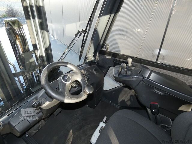 Priekinis krautuvas Linde H25D -02-392