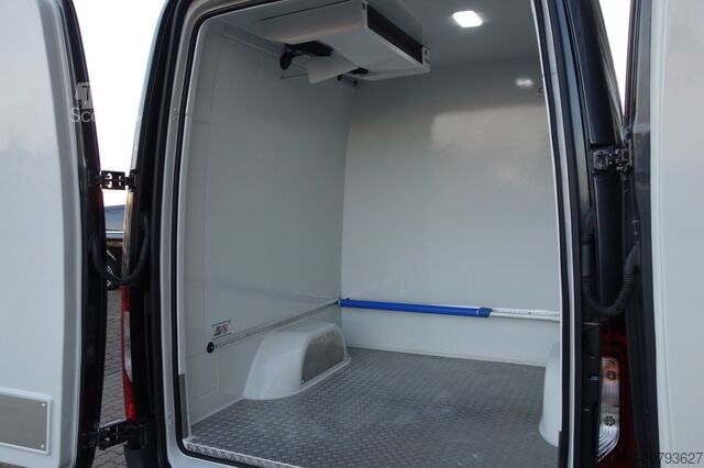 Pritaikytas furgonas mercedes-benz Sprinter 319 CDI Kühler Mixto L2H2 LED/KAM/MBUX