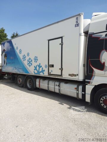 Hladilni/izolacijski/osvežilni servisni zaboj MAN TGX26,440