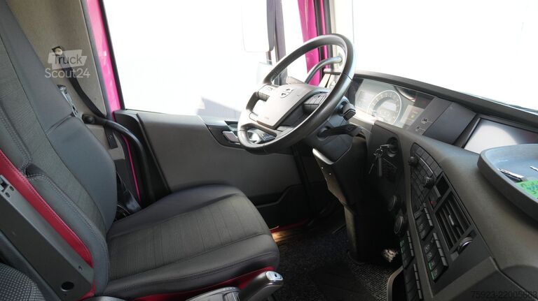 Standard-SZM Volvo FH 460 tractor unit