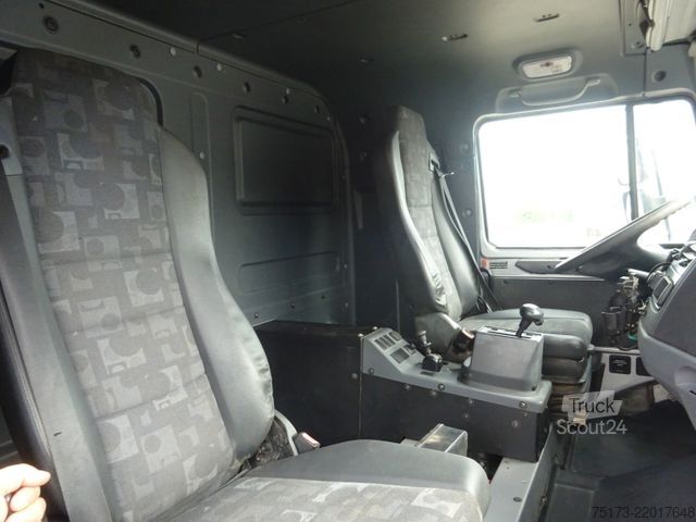 Podvozek nákladního auta MERCEDES-BENZ Zetros 1833 4x4 AHK Standhzg Automatik