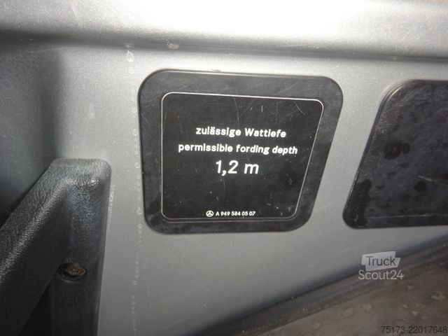 Podvozek nákladního auta MERCEDES-BENZ Zetros 1833 4x4 AHK Standhzg Automatik