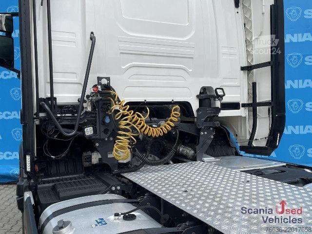 Gefahrgut LKW Scania R 460 A4x2NB RETARDER P-AIRCO SUPER PTO FULL AIR