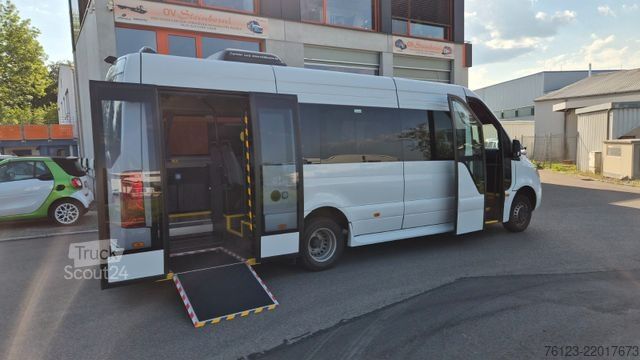 Minibus MERCEDES-BENZ Sprinter 515 Heckniederflur 2 x vorhanden