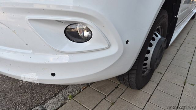 Minibus MERCEDES-BENZ Sprinter 515 Heckniederflur 2 x vorhanden