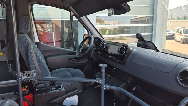 Minibus MERCEDES-BENZ Sprinter 515 Heckniederflur 2 x vorhanden