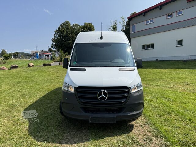 Pakettiauto Mercedes-Benz Sprinter III 214 L2H2