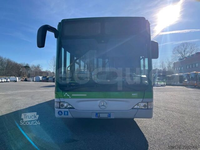 Şehir içi otobüsü Mercedes-Benz O 530