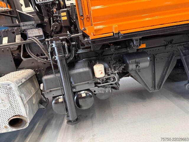 Muu MERCEDES-BENZ Actros 2036 4x4 Hiab Kran- Funk- Kipper- Klima-
