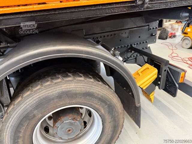 Muu MERCEDES-BENZ Actros 2036 4x4 Hiab Kran- Funk- Kipper- Klima-