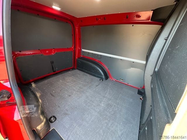 Panelová dodávka VOLKSWAGEN Caddy KA/ Klimaautom./ Cargo/ PDC/