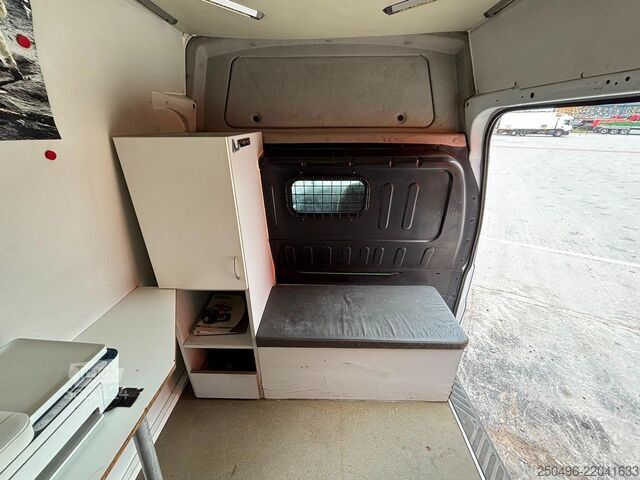 Микробус за доставка Ford Transit