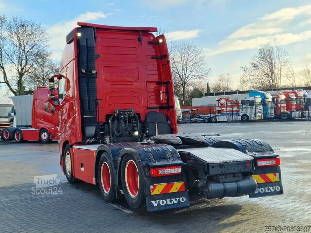 Estándar-SZM Volvo FH 13.500 Globetrotter XL 6x2 - Night clima - 3...