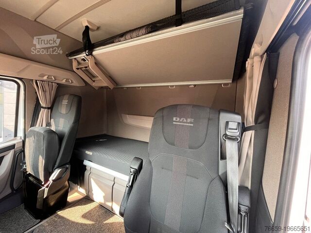 Standard SZM DAF XG 530 FT