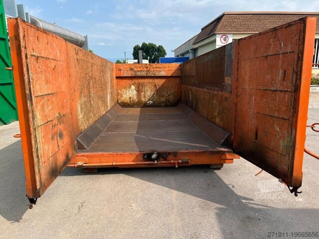 Kontejner s kavljem  CONTAINER SCARRABILE USATO A CIELO APERTO