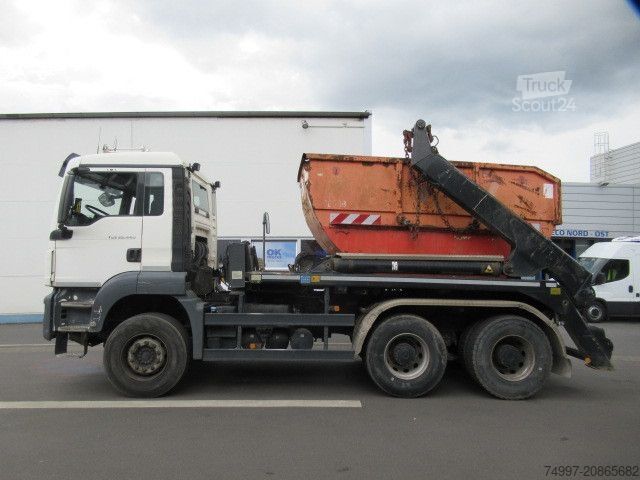Șasiu de camion MAN 26.440 / 6 x 4 / Meiller