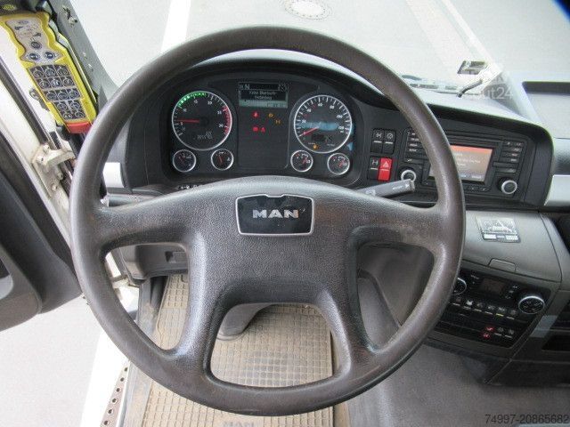 Șasiu de camion MAN 26.440 / 6 x 4 / Meiller