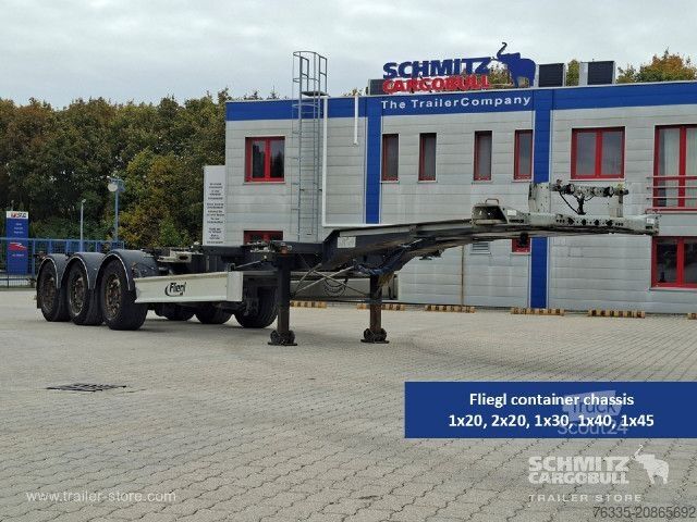 Yarı römork Fliegl Containerchassis Standard