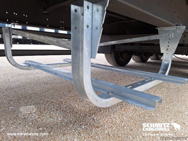 Brandalı açık yarı römork Schmitz Cargobull Curtainsider Mega