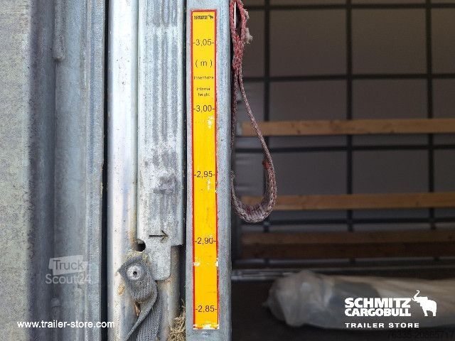 Отворено полуремарке с брезент Schmitz Cargobull Curtainsider Mega