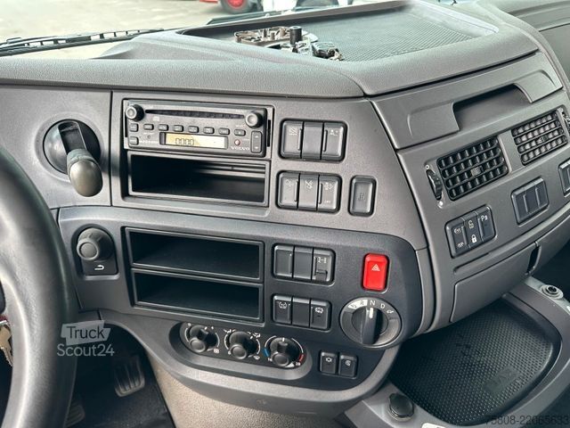 Standard dragbil DAF XF 460 FT SSC 2 Tanks Retarder Standklima ACC LD