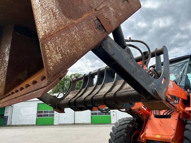 Hjullaster HITACHI ZW 180-6 / Hochkippschaufel / Waage