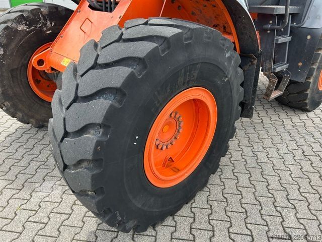 Hjullaster HITACHI ZW 180-6 / Hochkippschaufel / Waage