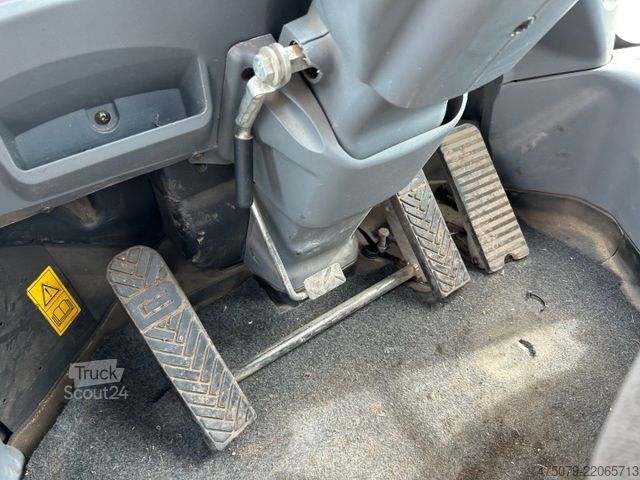 Hjullaster HITACHI ZW 180-6 / Hochkippschaufel / Waage