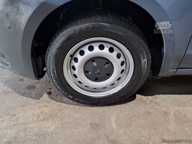 Minibuss MERCEDES-BENZ Vito Kasten 110  Kamera Tempom. Klima Tüv neu E6
