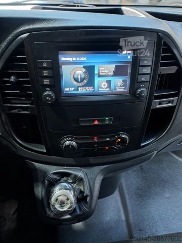 Minibuss MERCEDES-BENZ Vito Kasten 110  Kamera Tempom. Klima Tüv neu E6