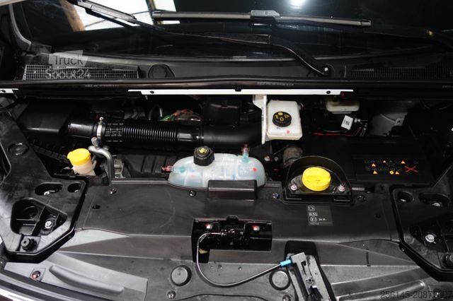 Minibús NISSAN Primastar Kastenwagen L2 H2 3,0t Tüv Service Neu