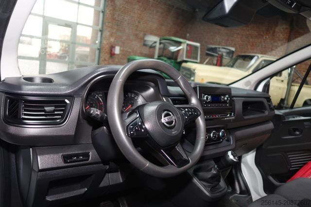 Minibús NISSAN Primastar Kastenwagen L2 H2 3,0t Tüv Service Neu