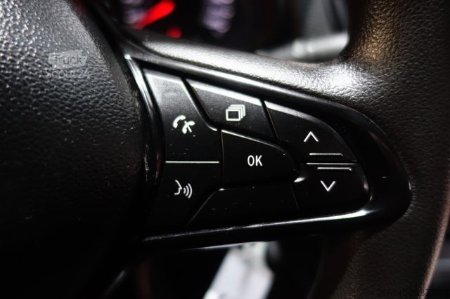 Minibús NISSAN Primastar Kastenwagen L2 H2 3,0t Tüv Service Neu