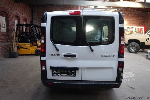 Minibús RENAULT Trafic Kasten L1H1 Tüv Neu 1Hand Klima Tempomat