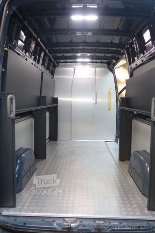 Minibus MERCEDES-BENZ eSprinter Kasten 314 L2 terie Klima