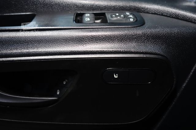 Minibuss MERCEDES-BENZ eSprinter Kasten 314 L2 terie Klima