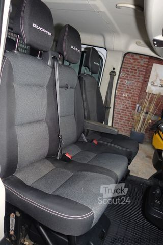 Pick-up van FIAT Ducato Pritsche Doppelk. L4 Tüv Serice Neu