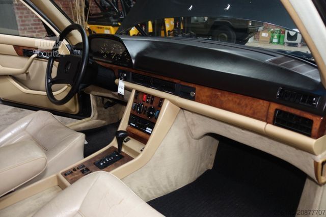 Fourgon MERCEDES-BENZ SEL 500 W126 Schiebdach Leder Langversion TüvNeu