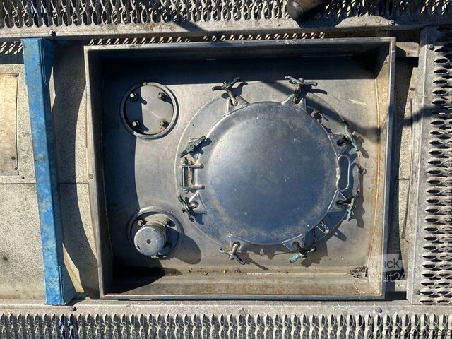 Tankcontainer CIMC 20FT ISO 25.010L / UN / T11 / 5Y + CSC-TEST: 05...