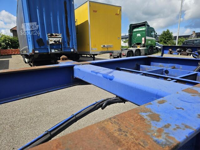 Transport de conteneurs MKF METALLBAU CS 20 -20 FOOT- CONTAINER CHASSIS -HEAVY DUTY- ...