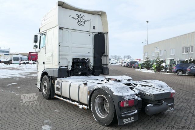 Standardowy ciągnik siodłowy DAF XF 460 FT 4x2, Intarder, Standklima, 2x Tank,SSC