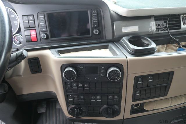 Standardowy ciągnik siodłowy MAN 18.500 TGX 4x4, HydroDrive, XLX, Intarder, Hydr.