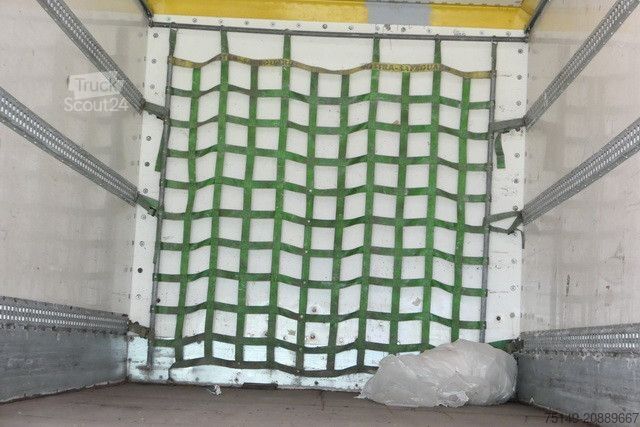 Autocamion cu caroserie interschimbabilă  Lübtheen WKO 715, BDF, Isoliert, Rolltor