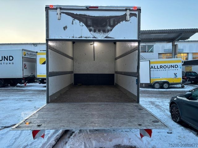 Furgons ar kasti RENAULT Master