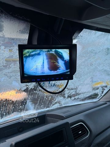 Furgons ar kasti RENAULT Master