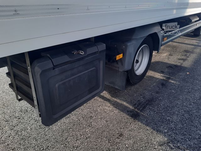 Sandučar MERCEDES-BENZ Atego 818L Koffer 7,20m LBW Euro6D