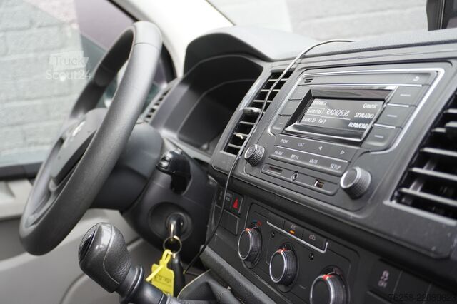 Varebil Volkswagen Transporter 2.0 TDI L2 EURO 6 - Airco - Cruise ...