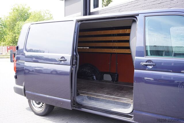 Varebil Volkswagen Transporter 2.0 TDI L2 EURO 6 - Airco - Cruise ...