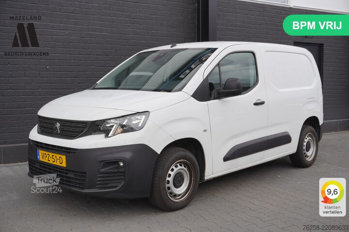 Yüksek tavanlı istasyon vagonu Peugeot Partner 1.2 110PK BENZINE ! - Airco - Cruise - ...