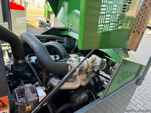 čtyřcestný vysokozdvižný vozík Combilift C4000 / Diesel / Very good condition